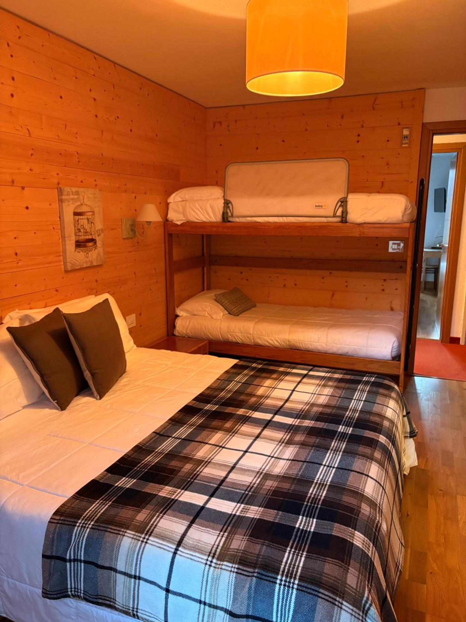 Hotel Pedretti Branzi Esterno foto