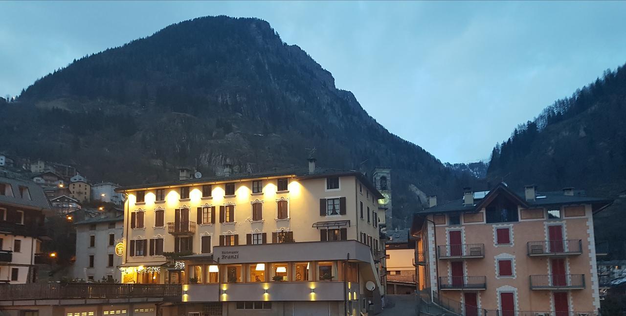 Hotel Pedretti Branzi Esterno foto